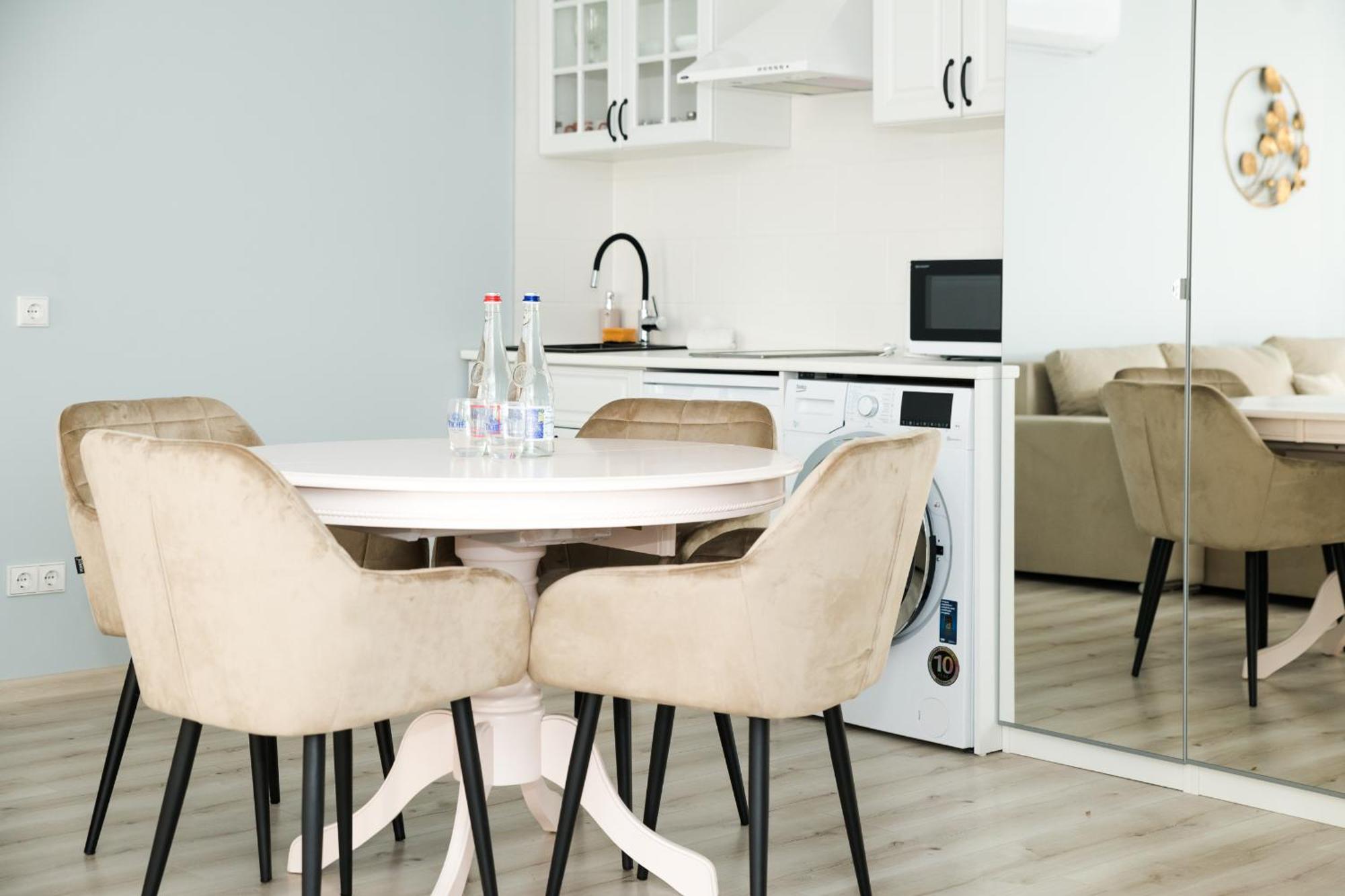 Dharma Stay Apartamentai Telšiai Zewnętrze zdjęcie