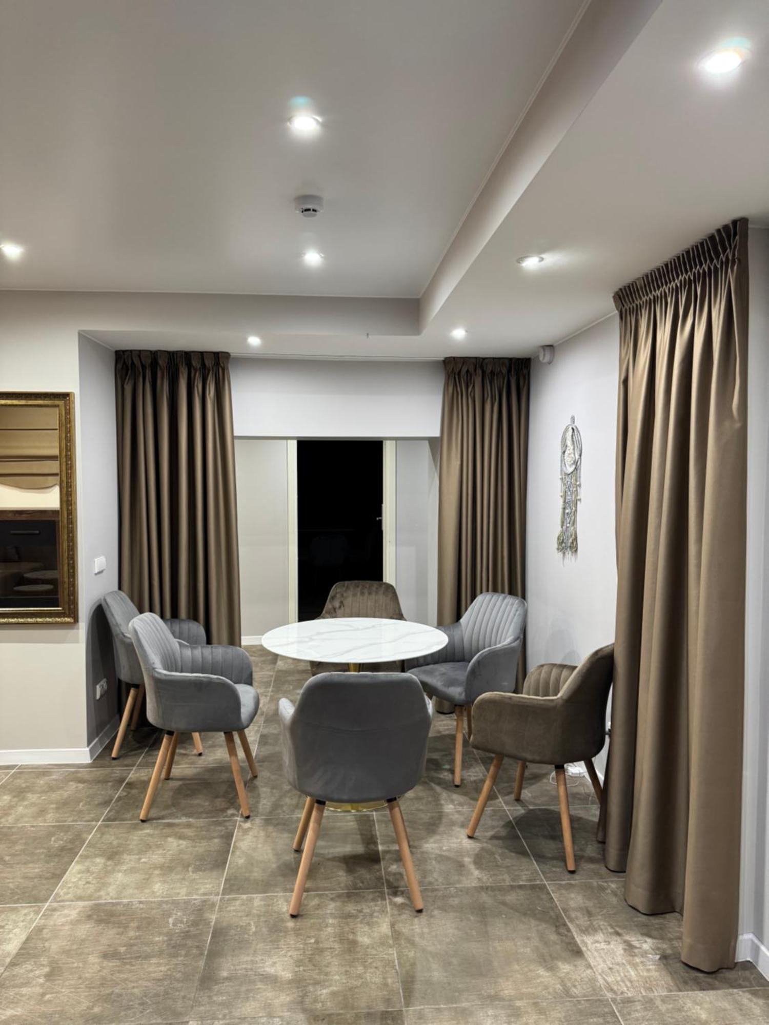 Dharma Stay Apartamentai Telšiai Zewnętrze zdjęcie